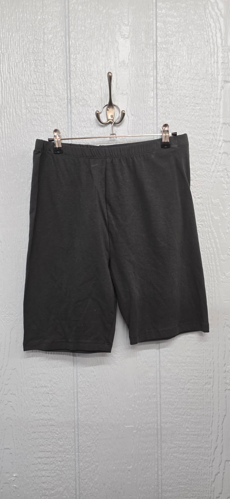 New 1X Zenana Outfitters Grey Bike Shorts – Simple Performance
