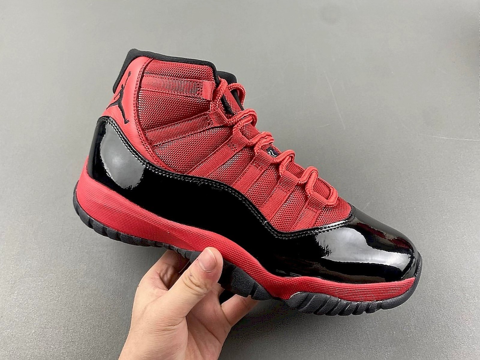 Nike Air Jordan 11 Retro 72-10 Men’s Black Glossy Athletic Shoes