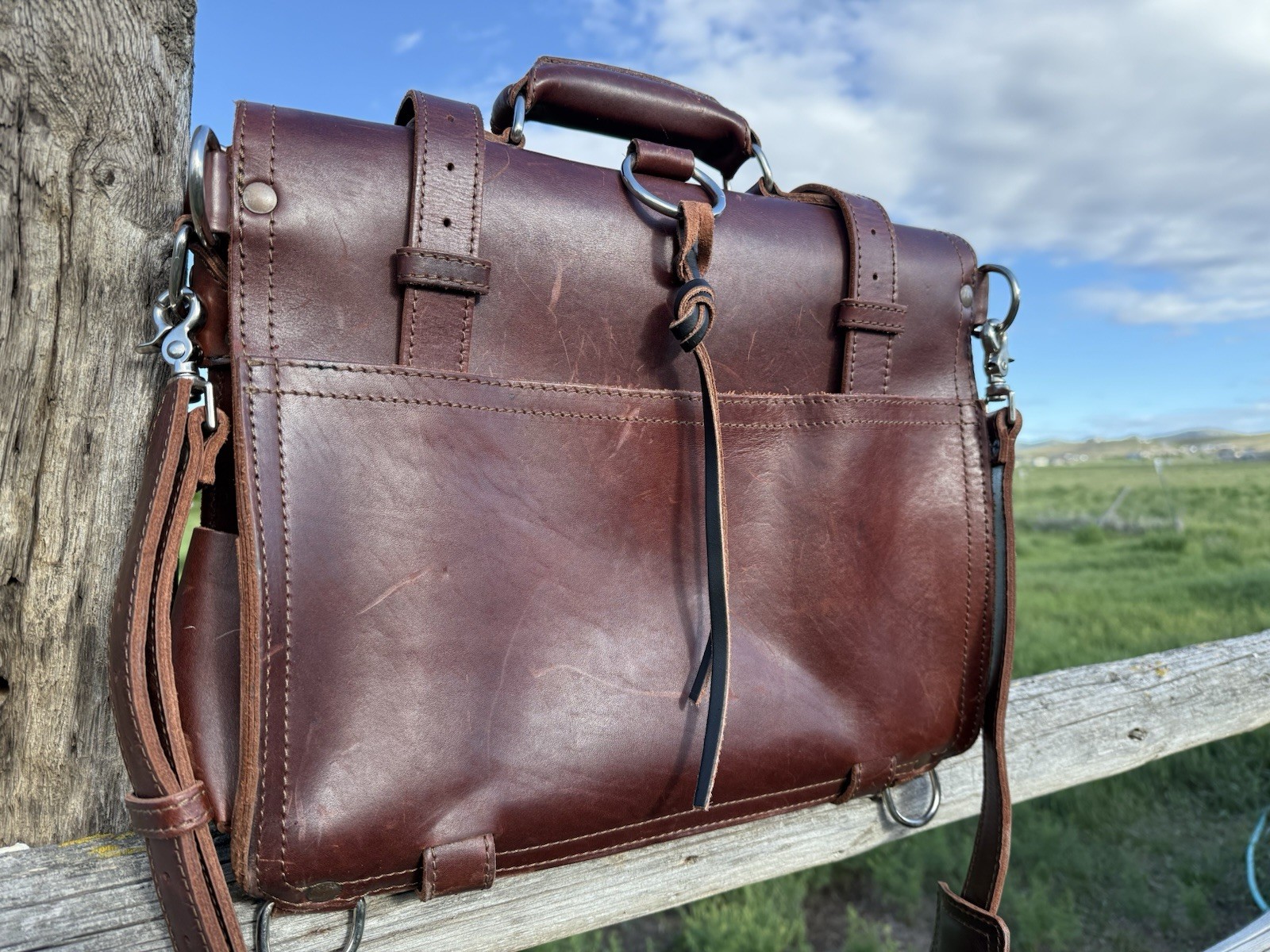 Saddleback Leather Classic Large Briefcase Chestnut RARE Shoulder Bag with Strap