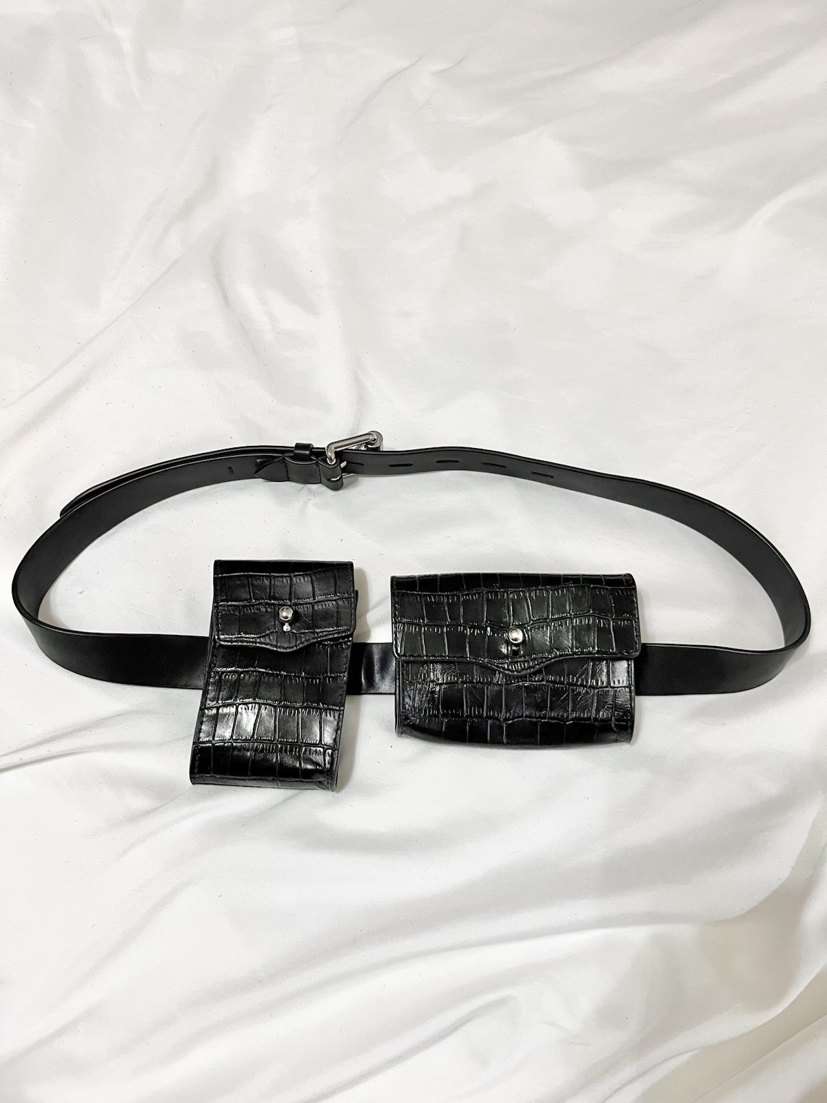 REBECCA MINKOFF | LEATHER CROCODILE EMBOSSED FANNY BELT BAG IN BLACK SMALL/MED