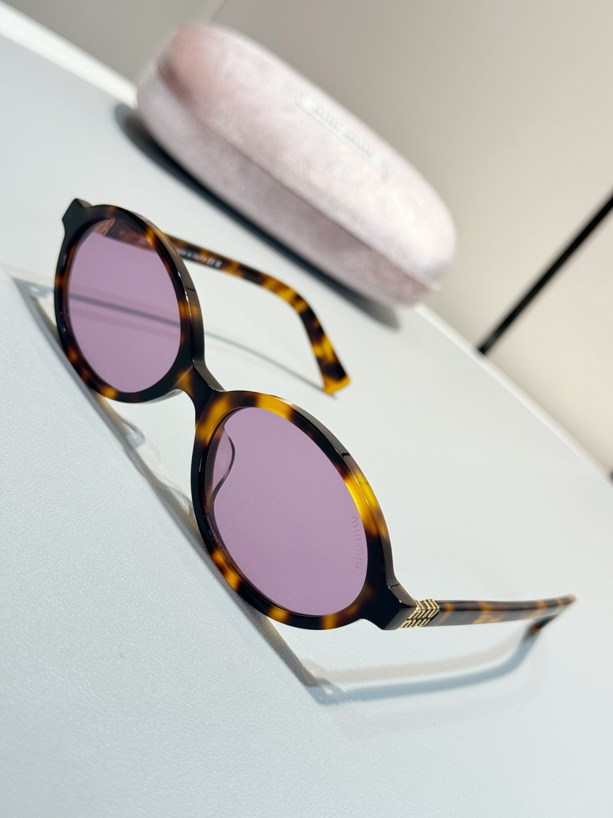 Chic Oval Tortoiseshell Frame Sunglasses Purple Tinted Lens Women Eyewear