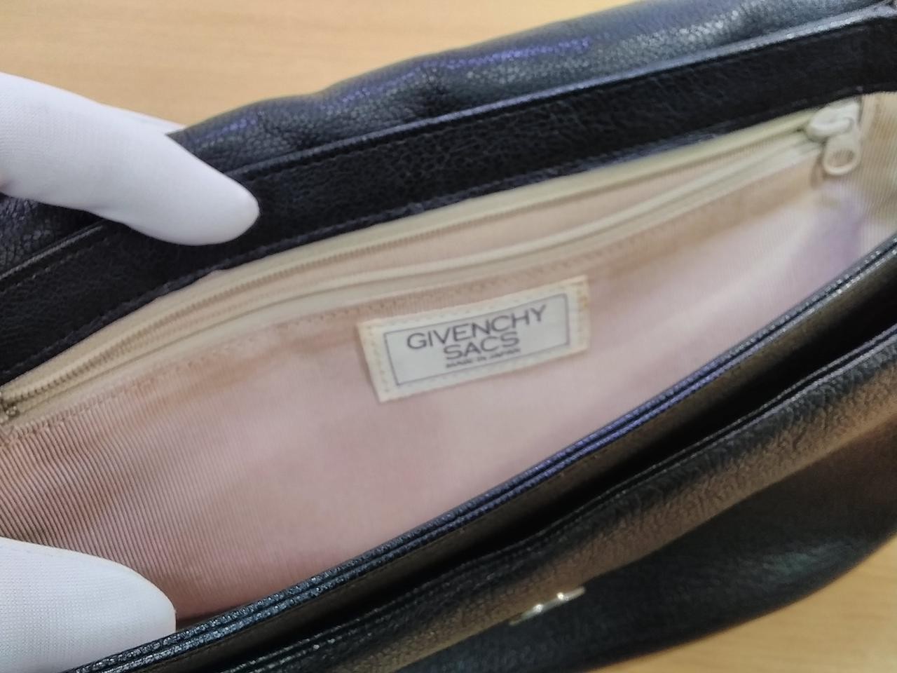 GIVENCHY shoulder bag black 10.6 inch