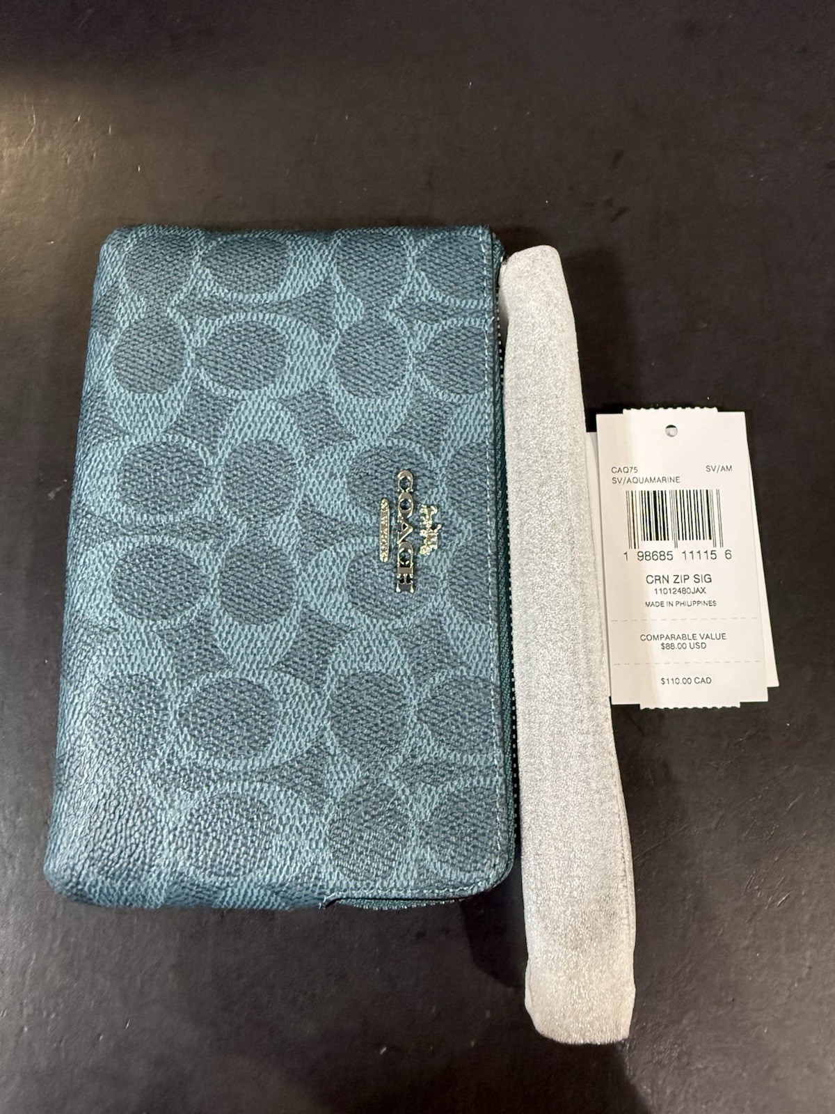 NWT Coach Corner Zip Wristlet In Signature Canvas CAQ75 Aquamarine