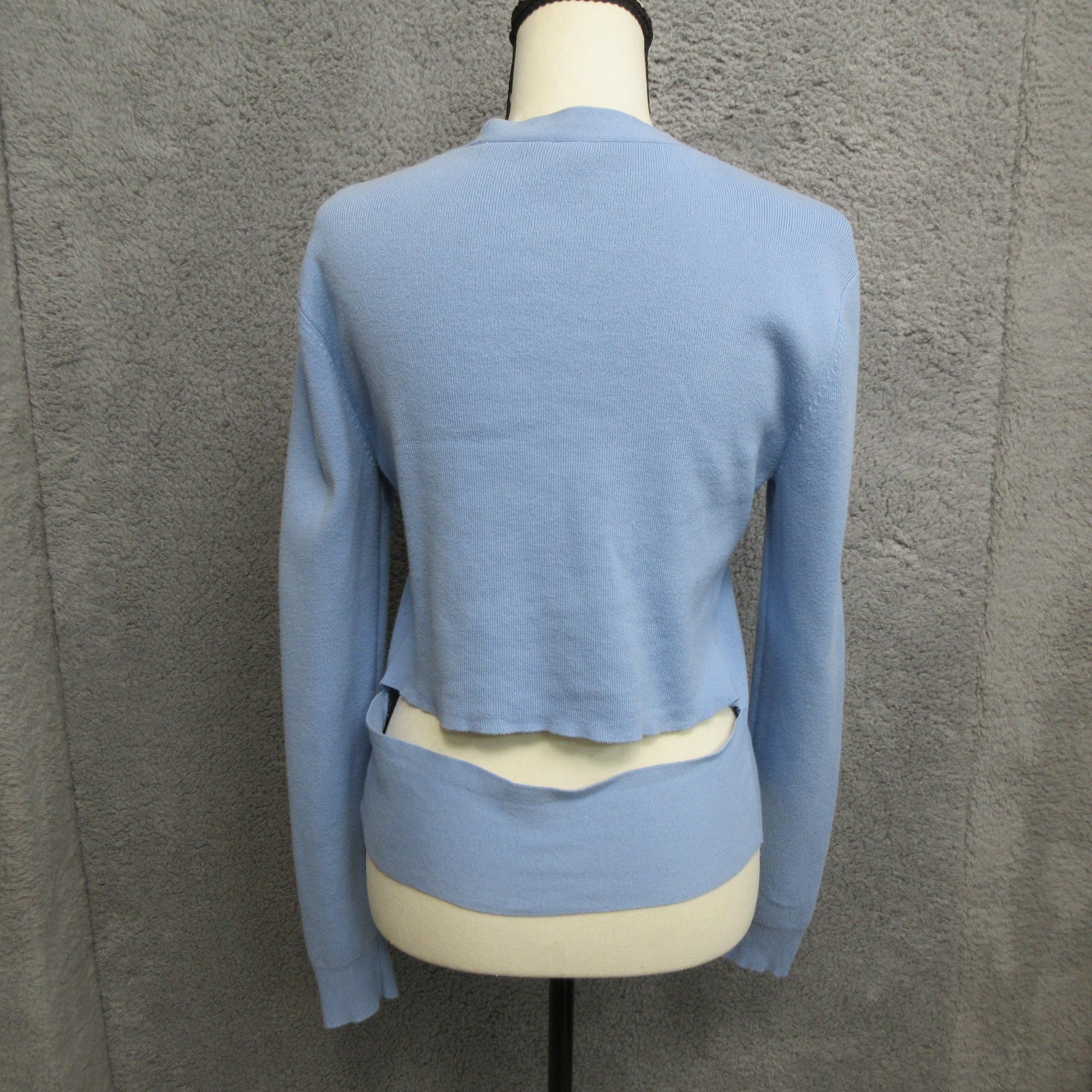 Cabi Cardigan Sweater Womens Medium Blue V Neck Button Front Split Back Knit