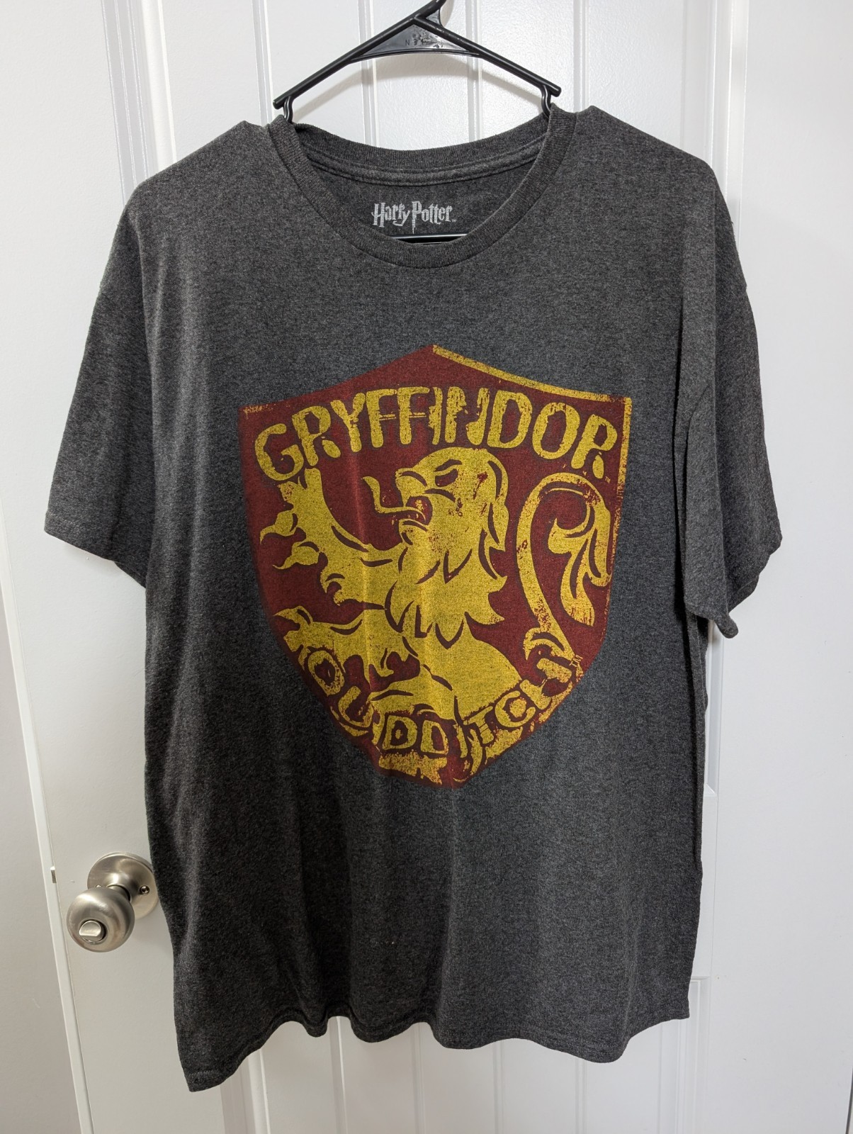 Harry Potter Gryffindor Quidditch Gray Graphic Crew Neck Short Sleeve T-Shirt L