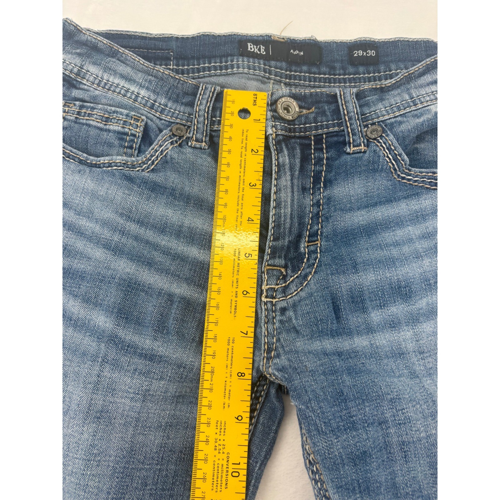 BKE Aiden Jeans Mens 29×30 Straight Leg Blue Medium Wash Heavy Stitching
