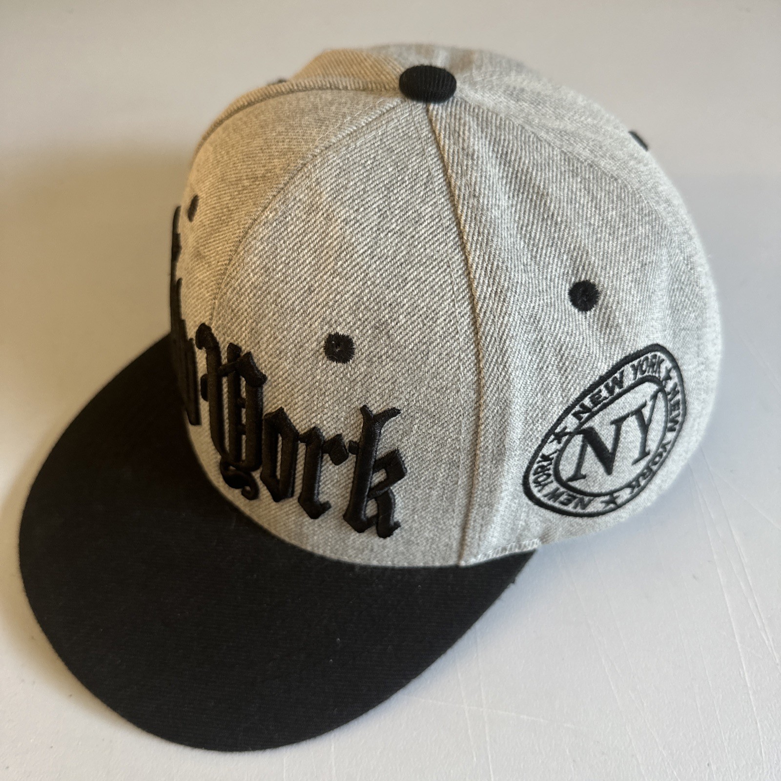 New York NY Grey Black Snapback Baseball Cap Kipa Premium Headware Adjustable