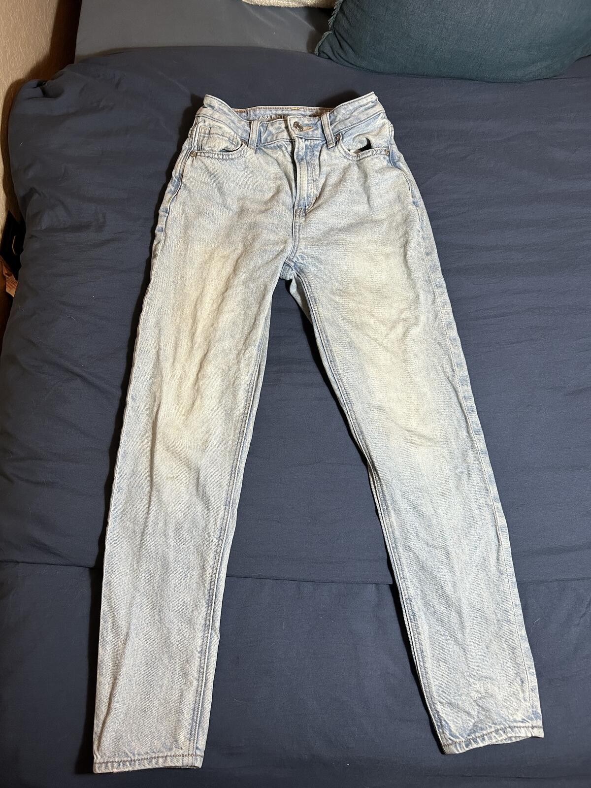 American Eagle Strigid Light Wash Jeans Waist 000