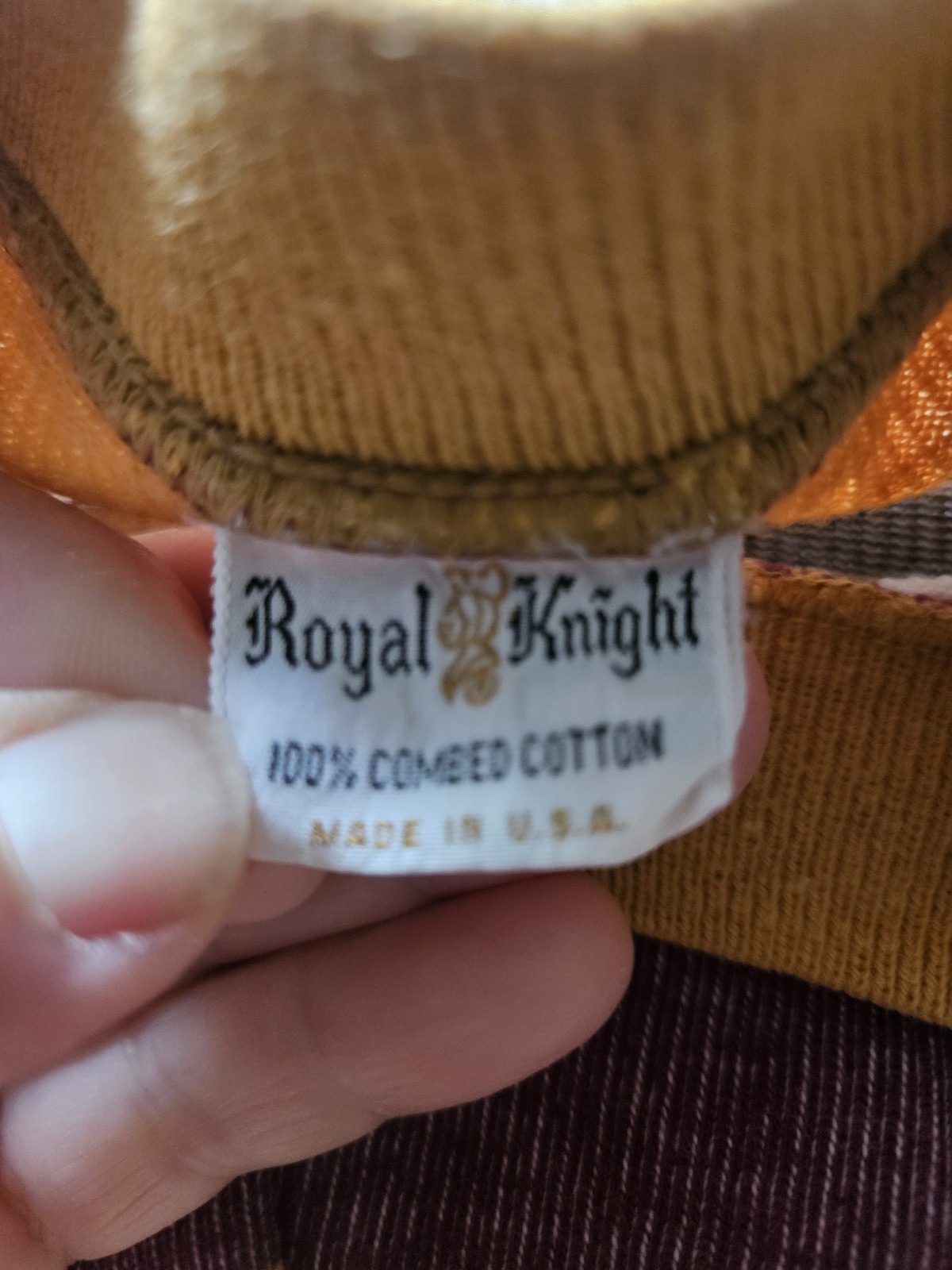 vintage 1960’s 70’s Royal Knight 100% combed cotton men/women small t-shirt