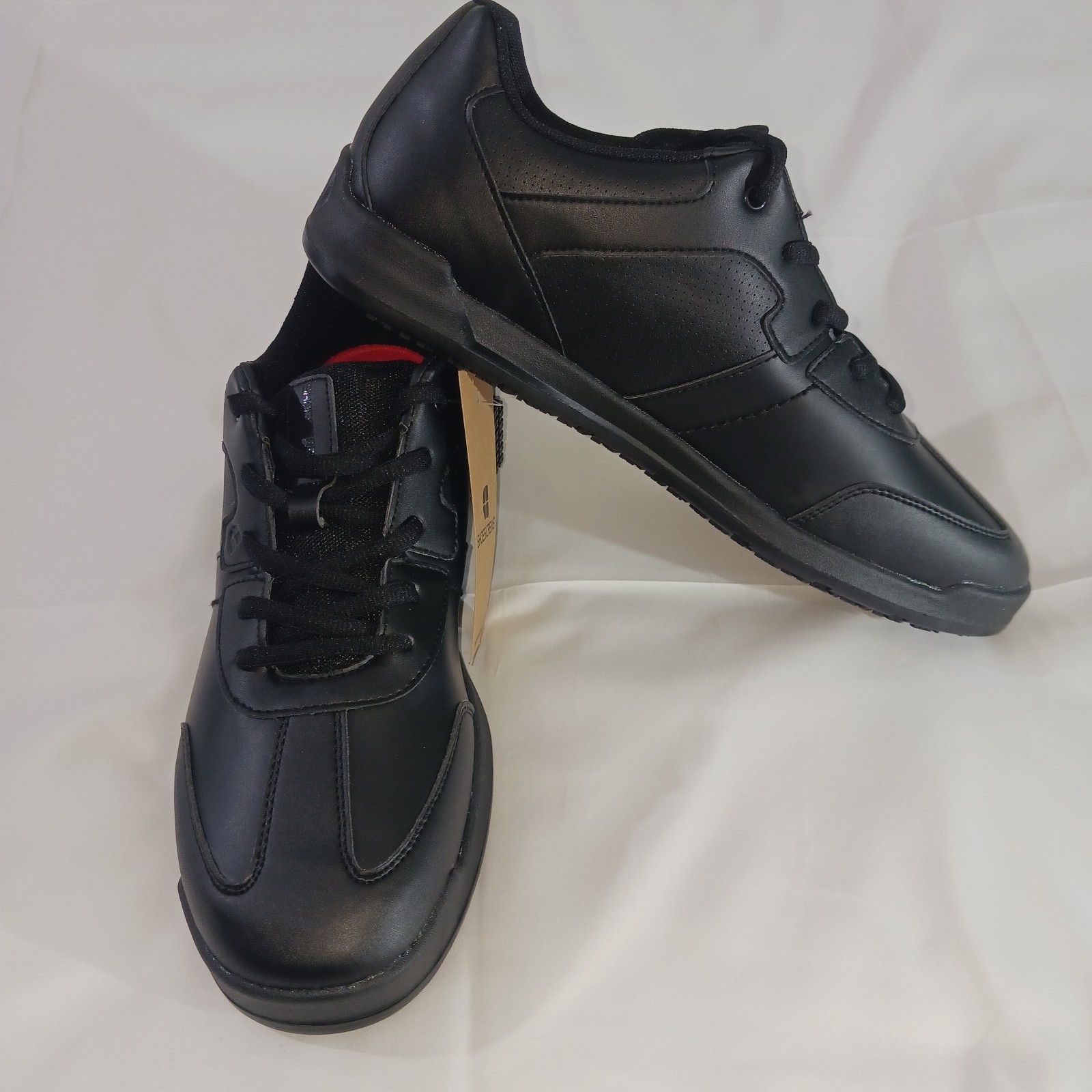 Shoes For Crews Slip Resistant Work Sneakers Men Size 11 Black Oil Resistant New