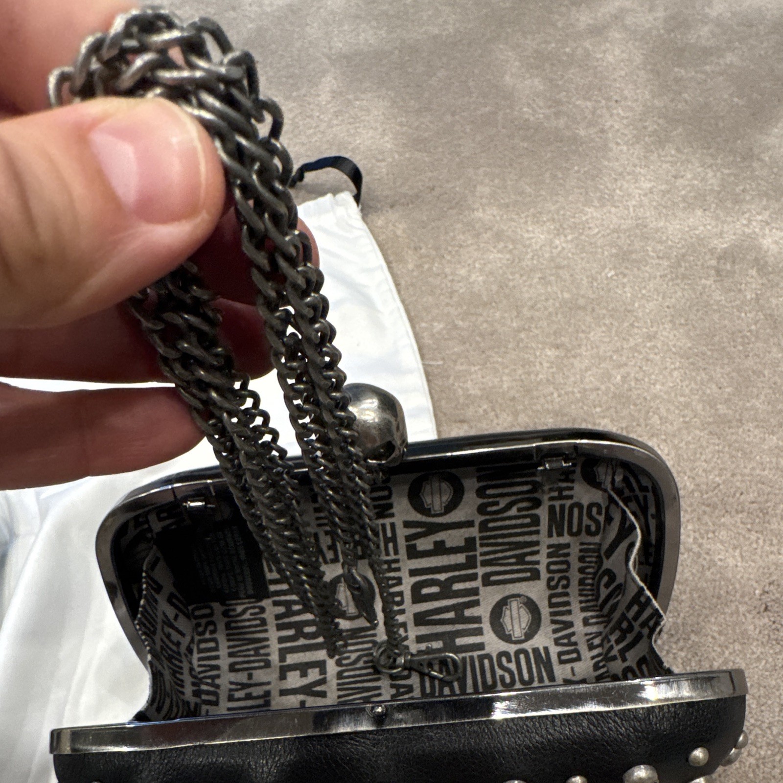 Harley-Davidson Black Studded Skull Clutch Clasp Closure Chain Strap w/ Dust Bag