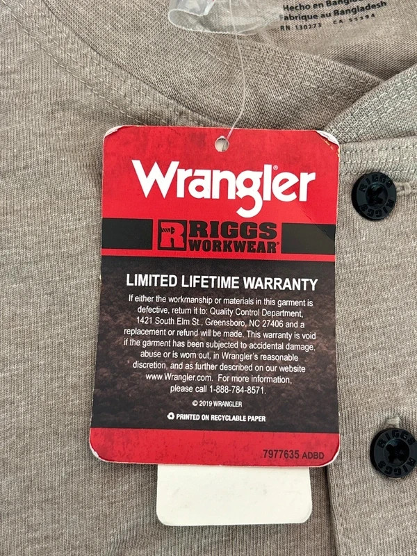 Grey long sleeve Wrangler work shirt. Front pocket with utility hook. Brand new
