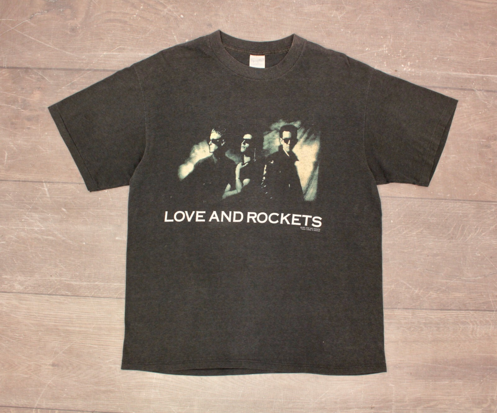 Men’s VTG 80s Love and Rockets So Alive Tour 1989 TShirt Sz L 1980s T-shirt