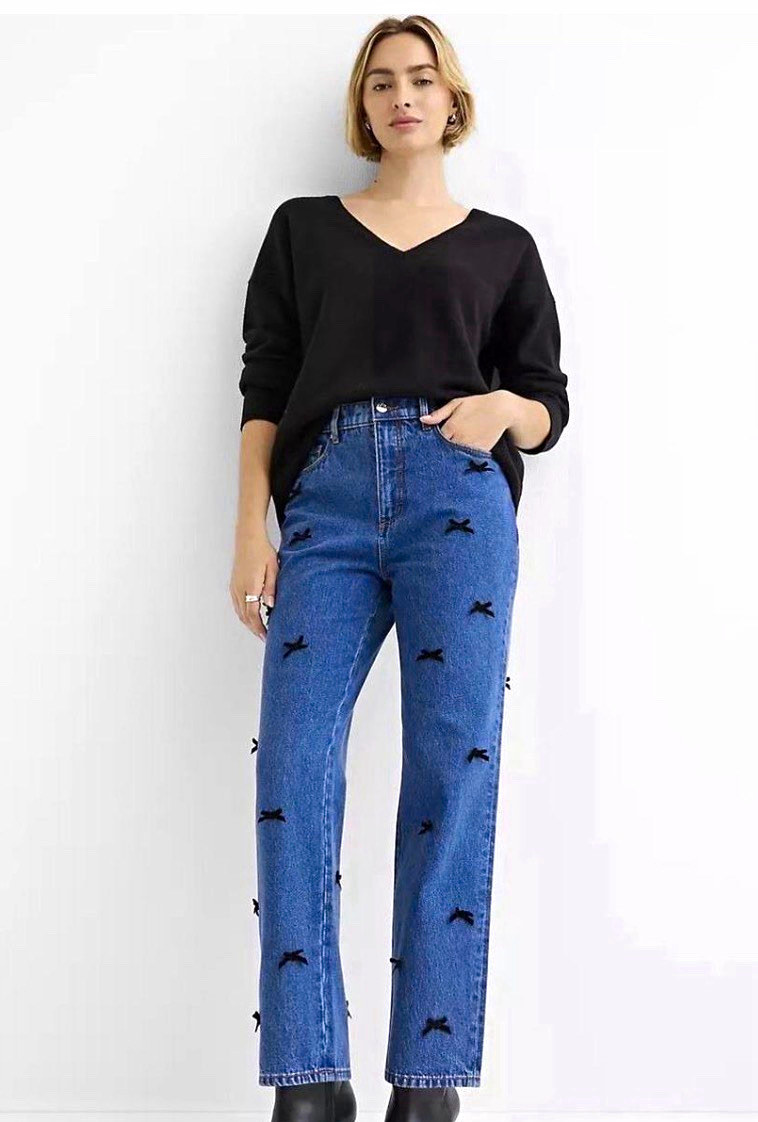 The Straight Women’s Blue Denim Straight-Leg Jeans Bow Accents 5-Pocket