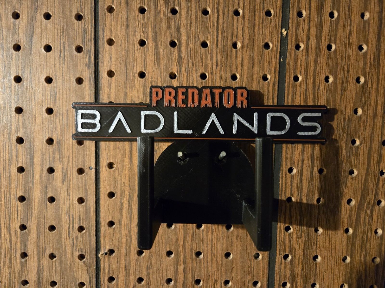 Predator Badlands sword