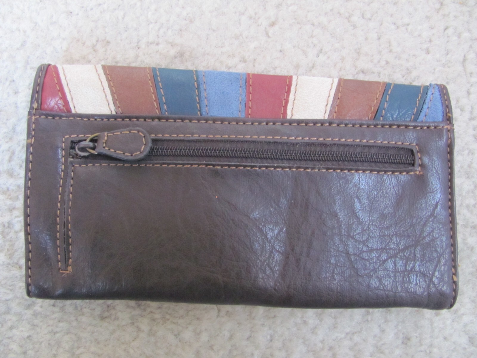 Axcess Women’s Brown W/ Multicolored Design Large Size Wallet-New
