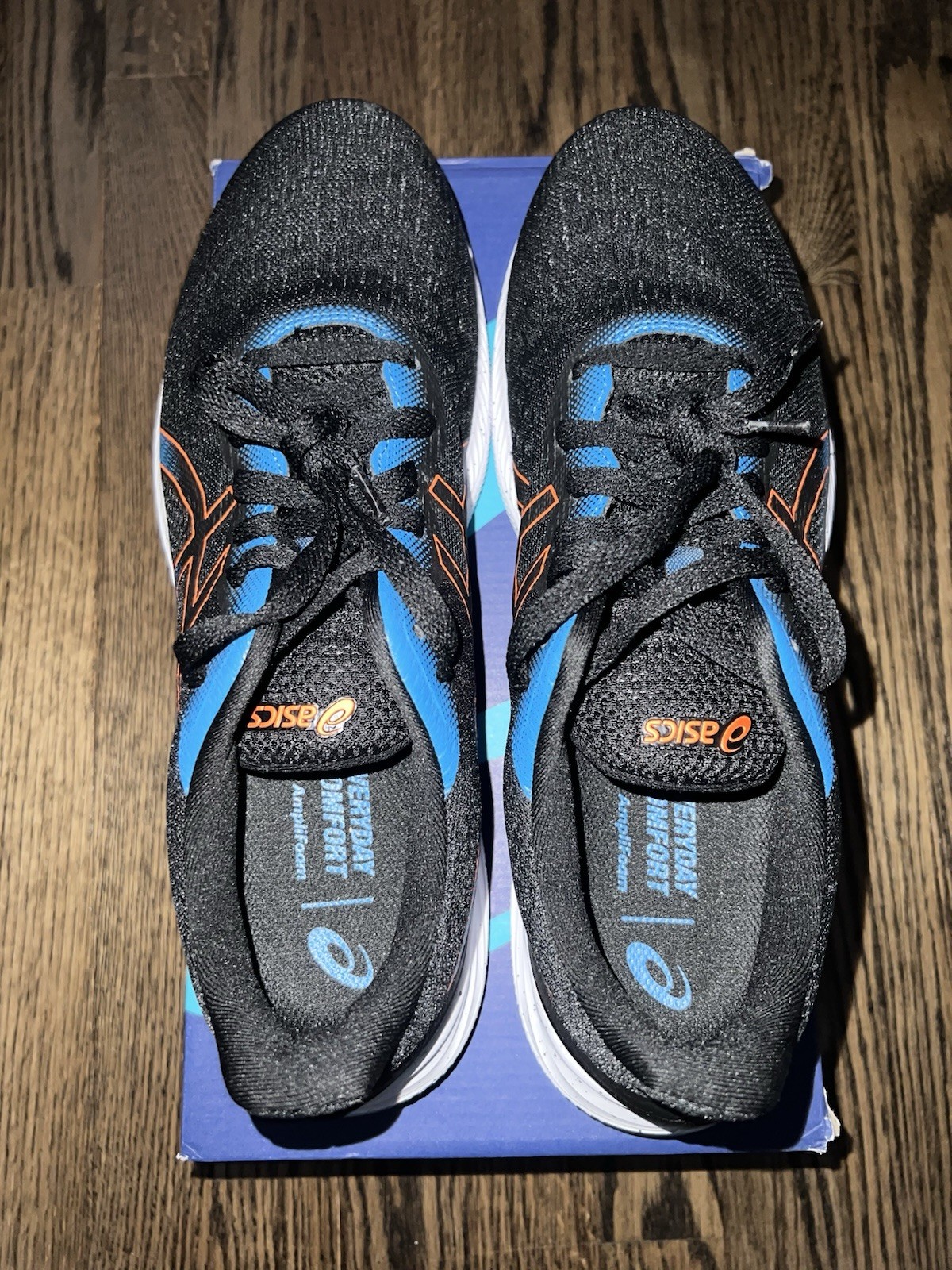 Asics Gel Excite 8 Black Marigold Orange Size 12- Worn Once! Pristine Condition!