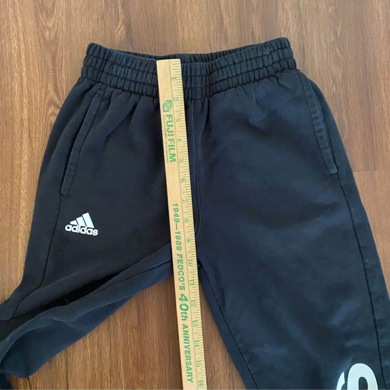 Adidas Pants Sweatpants joggers Black active loungewear Kids M 10/12