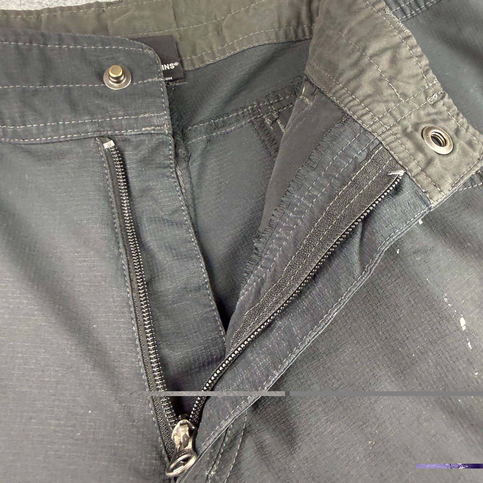 Kuhl Silencr Kargo Shorts Mens Sz 34 Hiking Outdoor Zip Pocket Black Paint Splat