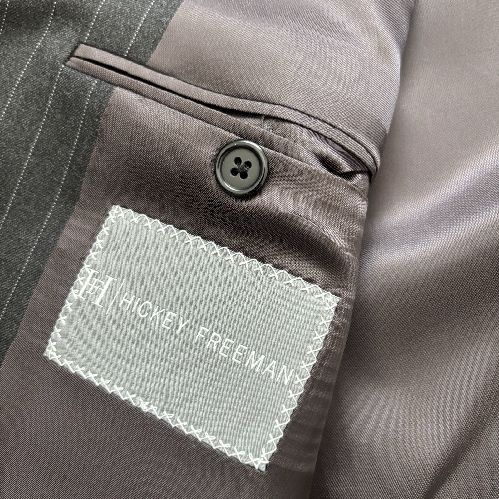 Hickey Freeman Loro Piana Tasmanian Super 120’s Gray Pin Stripe Suit 46R