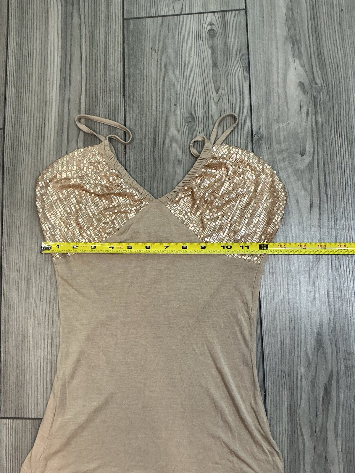 Motivi Women’s Sequin Trim Camisole Top Beige Nude Spaghetti Strap V-Neck Size S