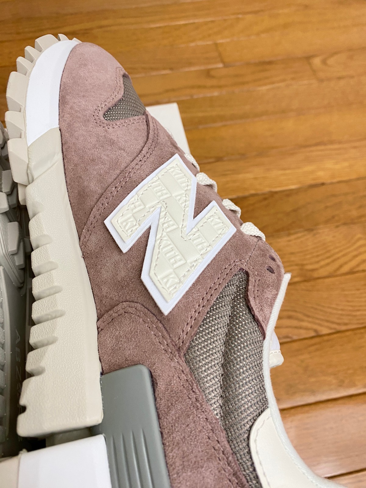 New Balance Ronnie Fieg x RC 1300 10th Anniversary – Antler Size 10