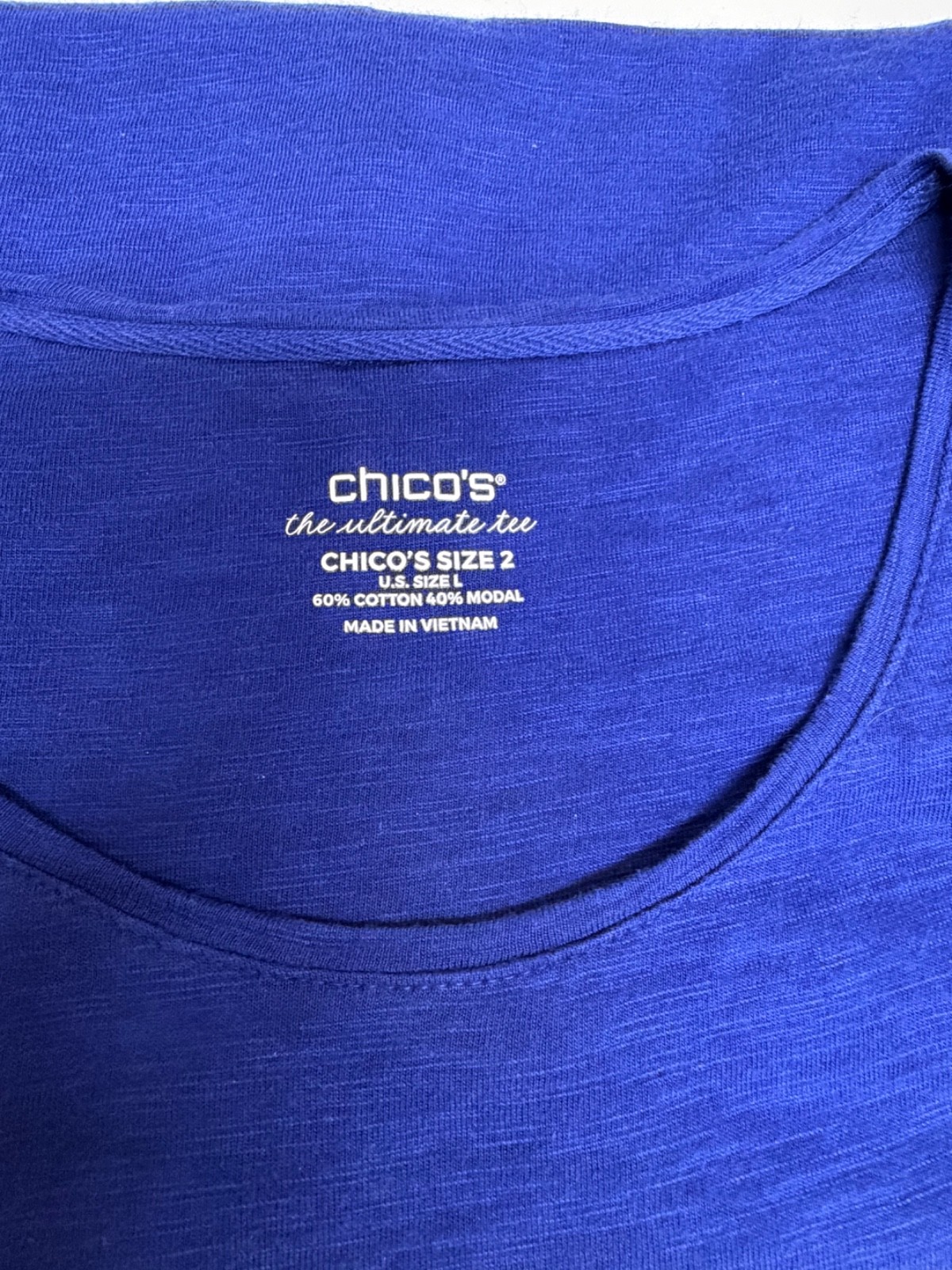 Chico’s The Ultimate Tee Shirt Cotton, Size 2, Gorgeous blue color, button back