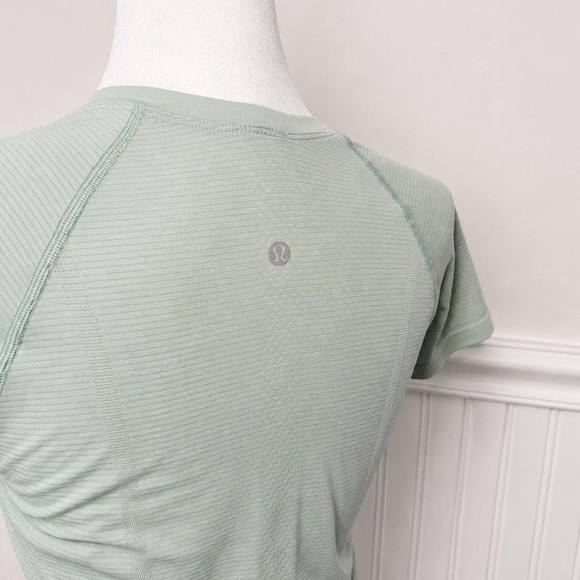 Lululemon Swiftly Tech Short Sleeve 2.0 Shirt