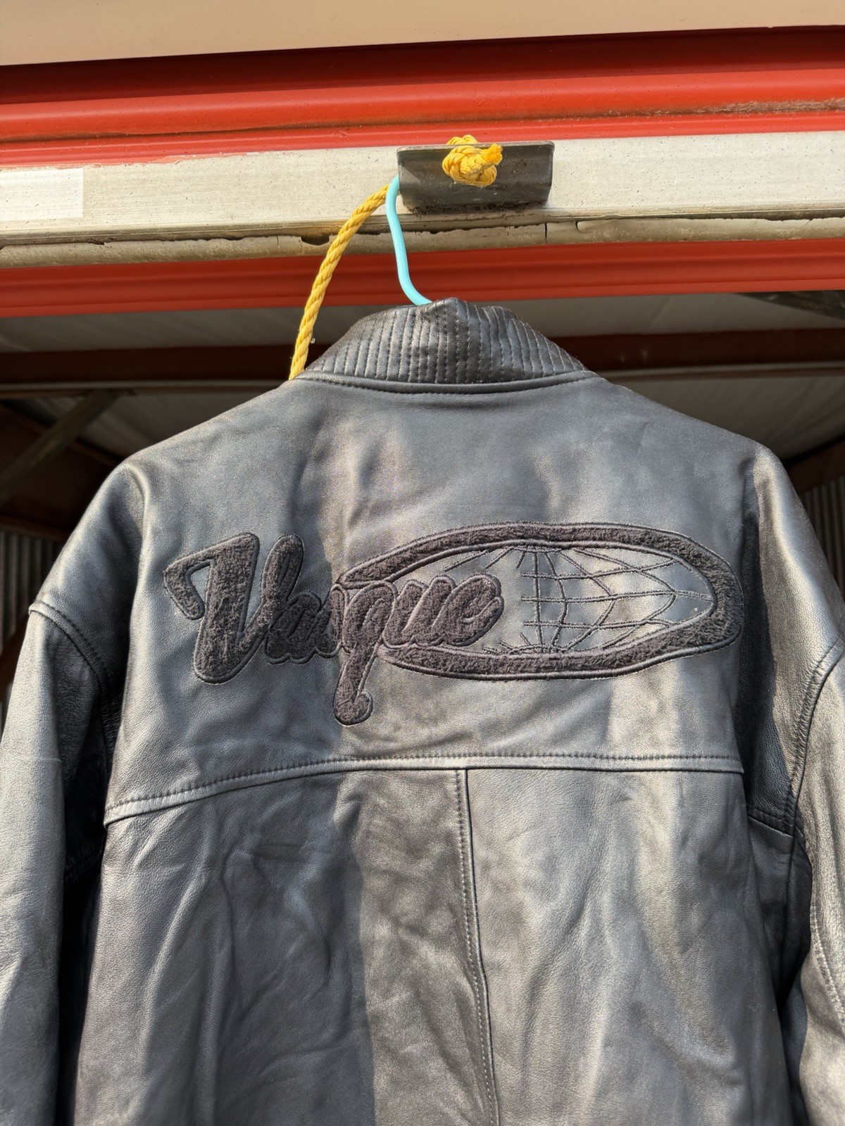 Vasque Men’s Black Leather Bomber Jacket 3XL Full Zip Snap Lined Logo