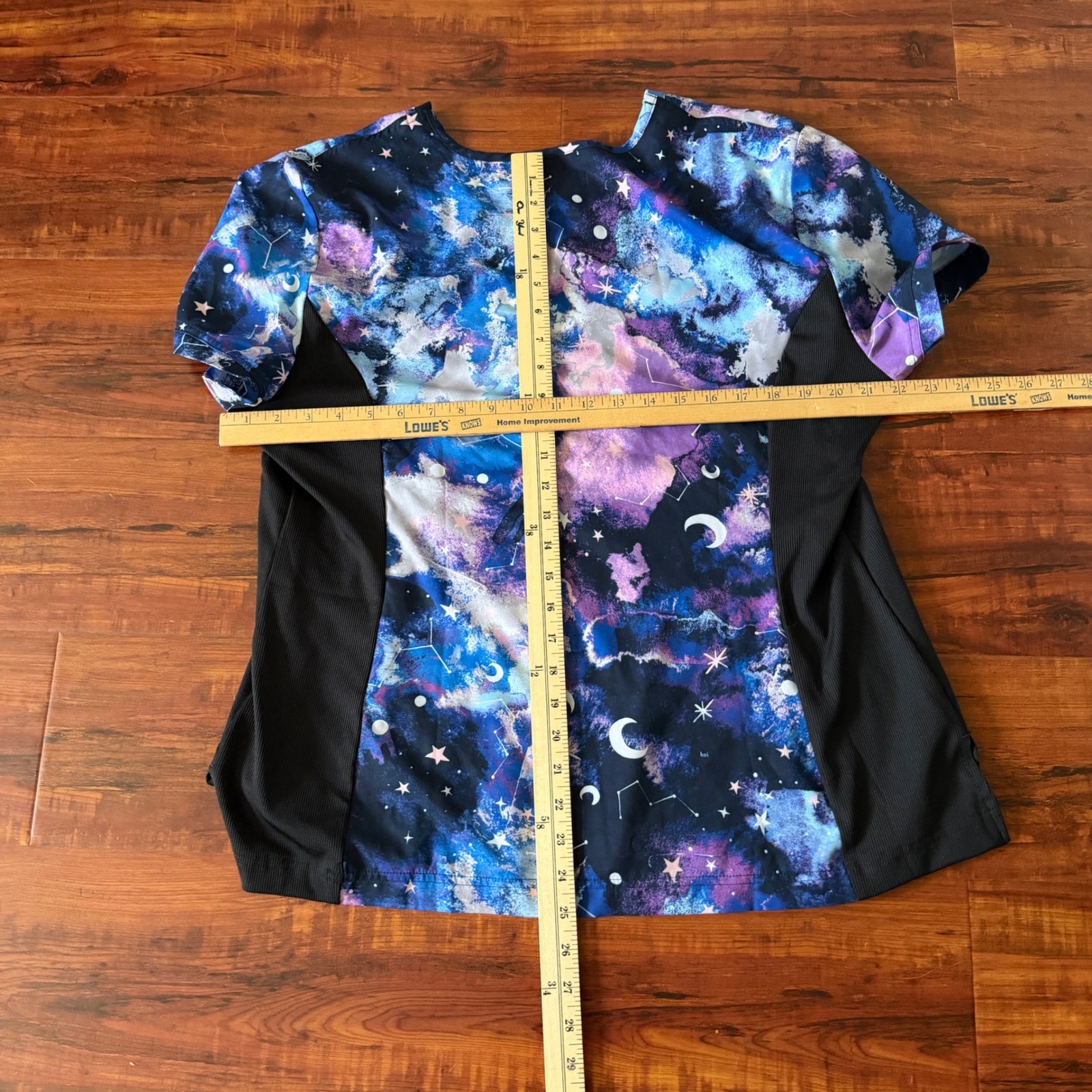 Koi Lite XL Galaxy Celestial Scrub TopPockets Stretch Side Panels Nurse Vet