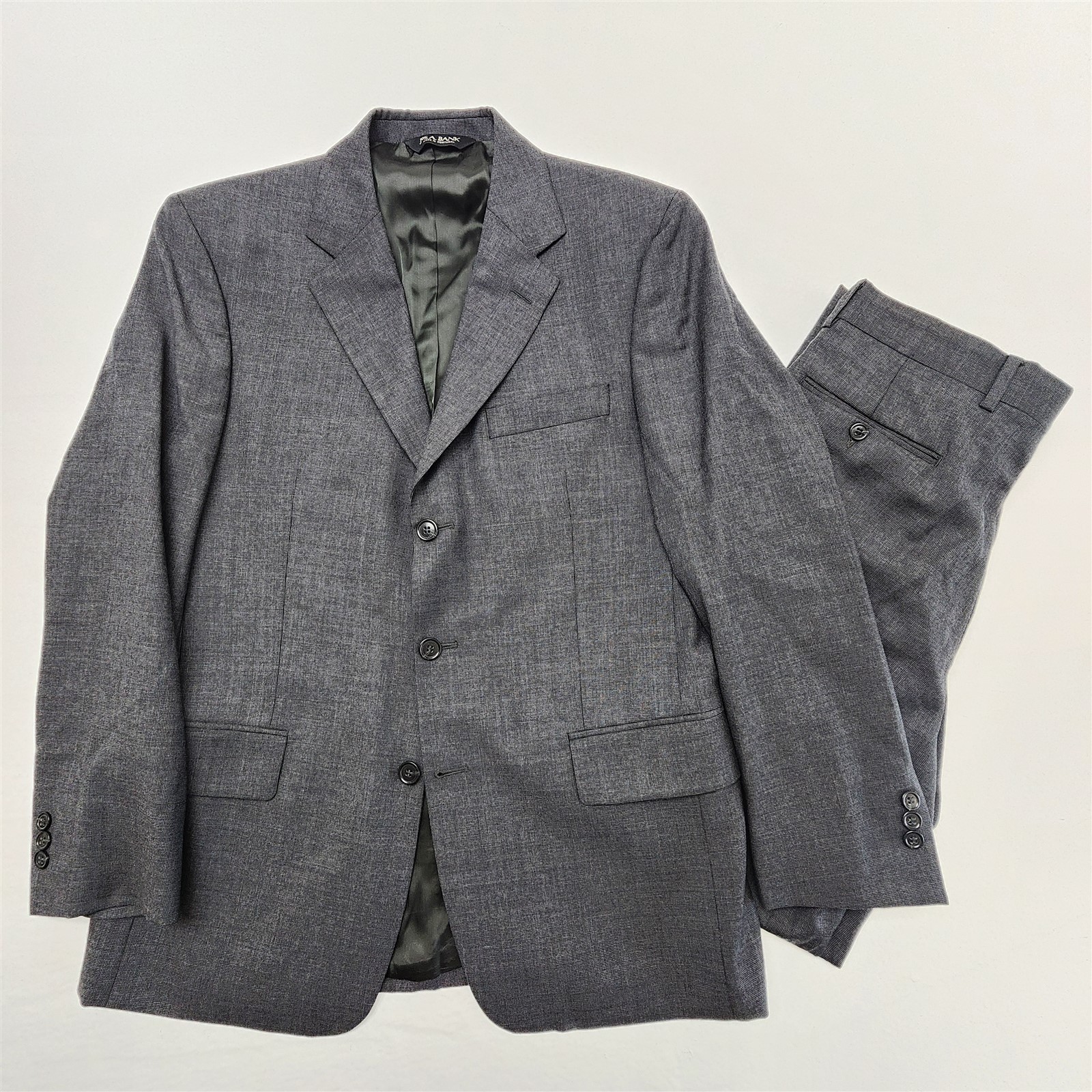 Jos A Bank 38R 32×30 Gray Nailhead Tweed 100% Wool Signature Collection Suit