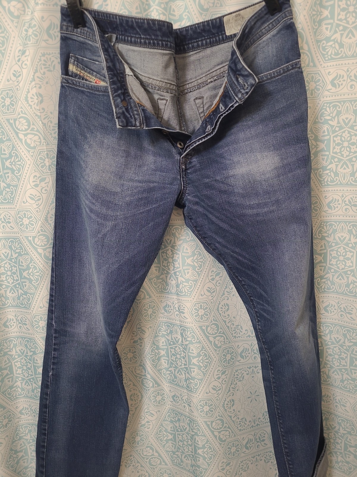 Diesel, Buster, Jean W33XL31