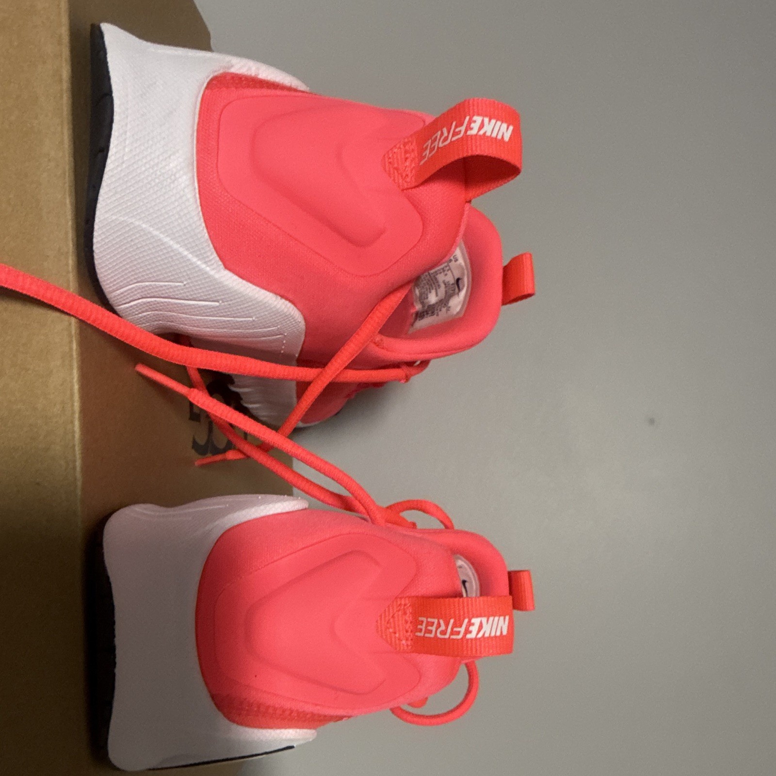 Nike Free Metcon 4 Women’s Gym & Training Sneakers Pink/White/Black Lace-Up
