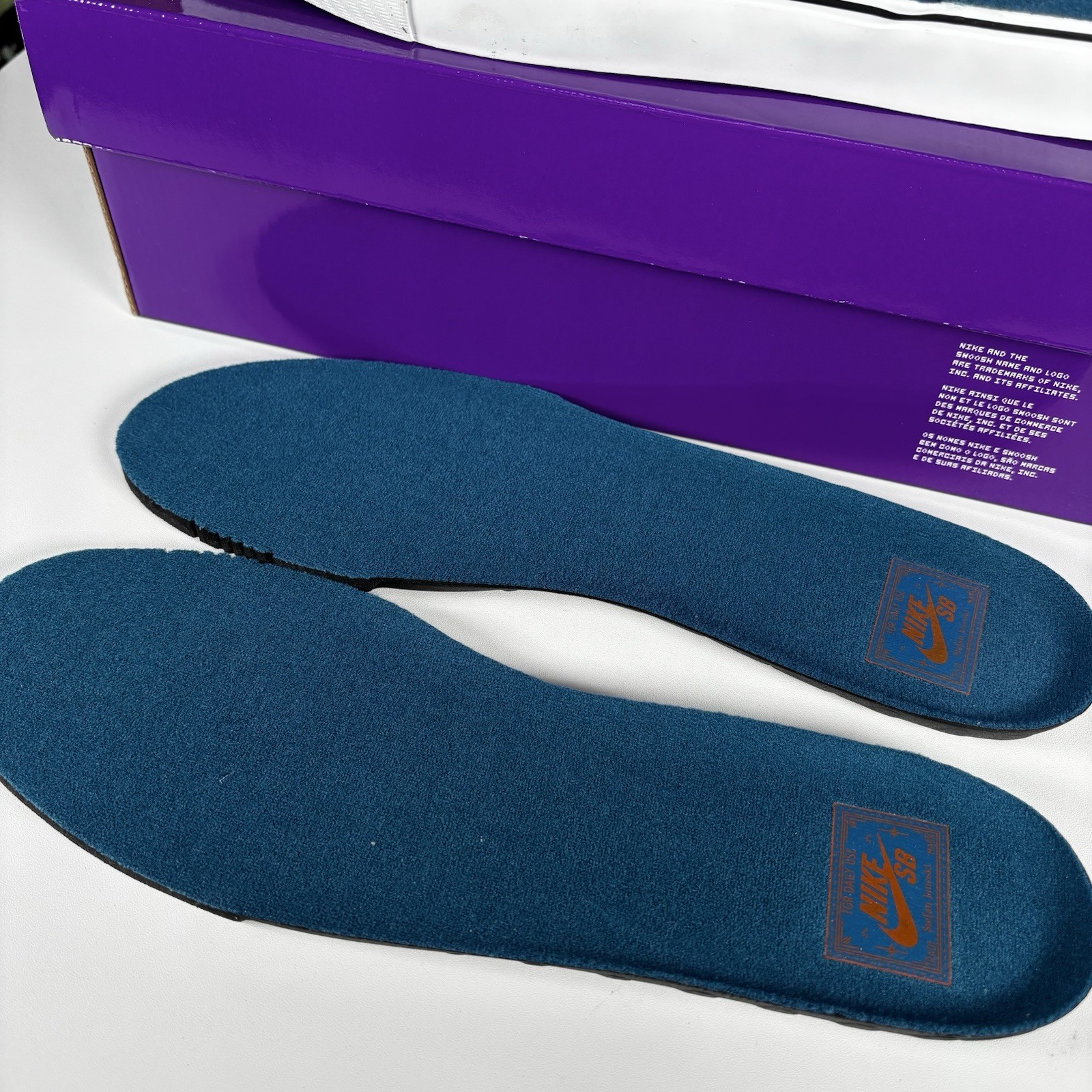 Size 9.5 – Nike Zoom Stefan Janoski OG+ SB Blue Force Campfire Orange