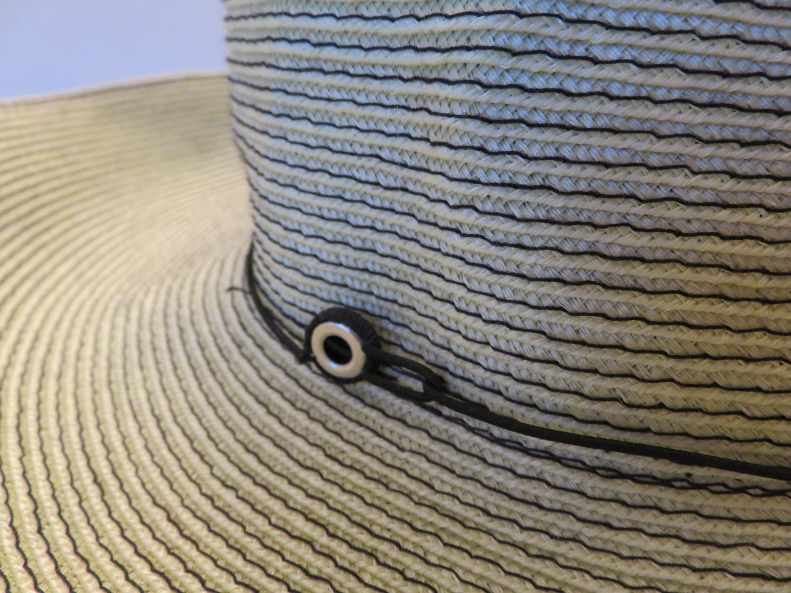 Annabel Ingall Australia Packable Crushable Green Sun Hat Wide Brim 3 3/4″