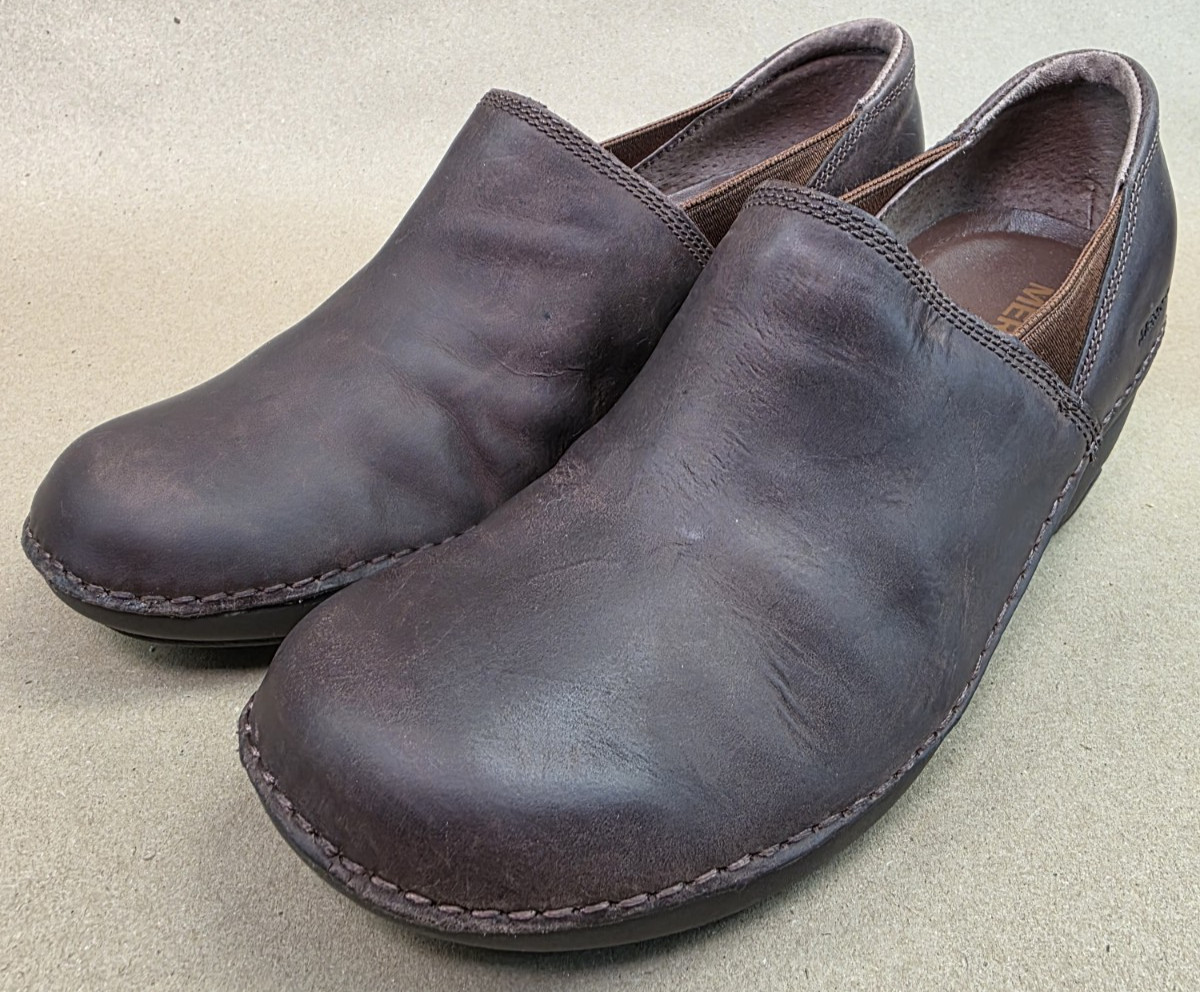 Merrell Emma (Sz 7) Brunette Water Resistant Clog Oiled Leather Slip-on Shoes