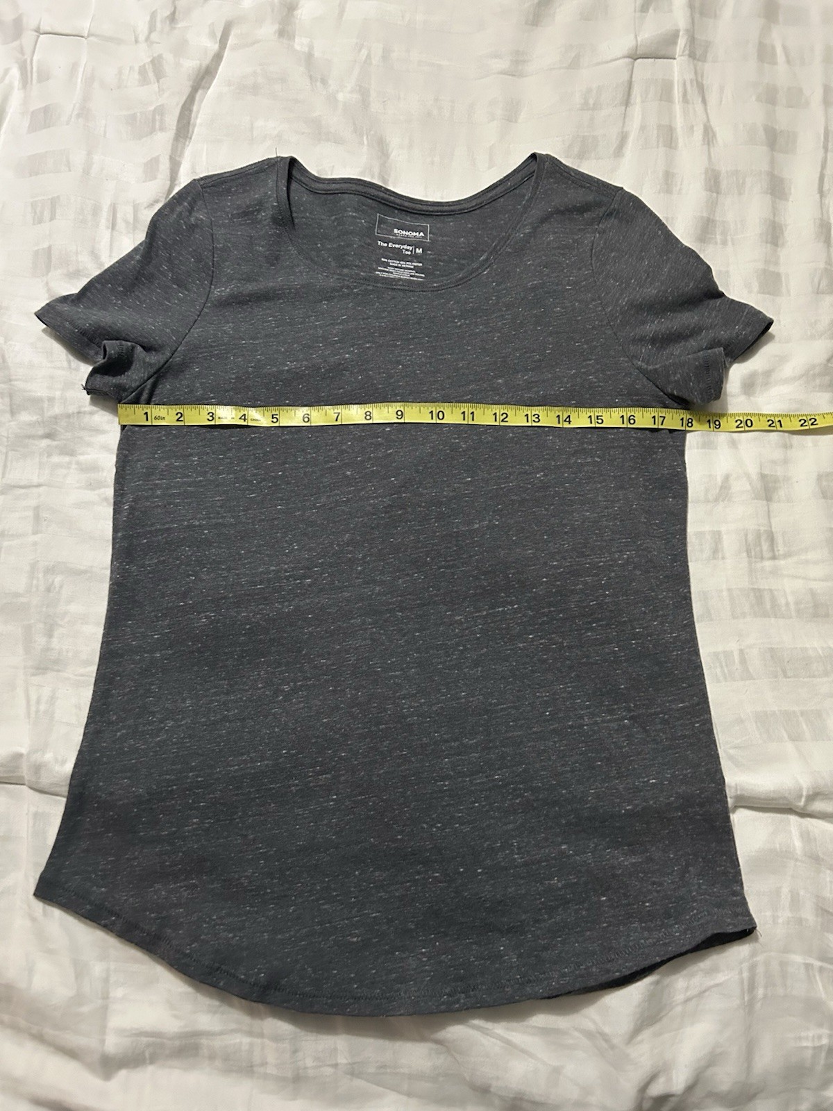 Sonoma Women’s T-shirt Lot Of 4 Size Medium Gray Olive Coral GUC