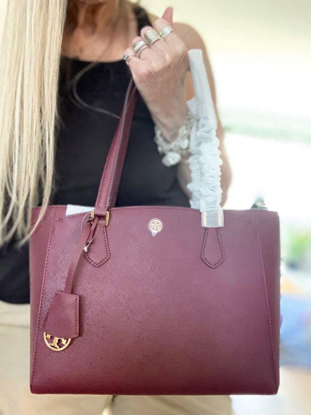 NWT TORY BURCH ROBINSON TRIPLE COMPARTMENT TOTE PORT