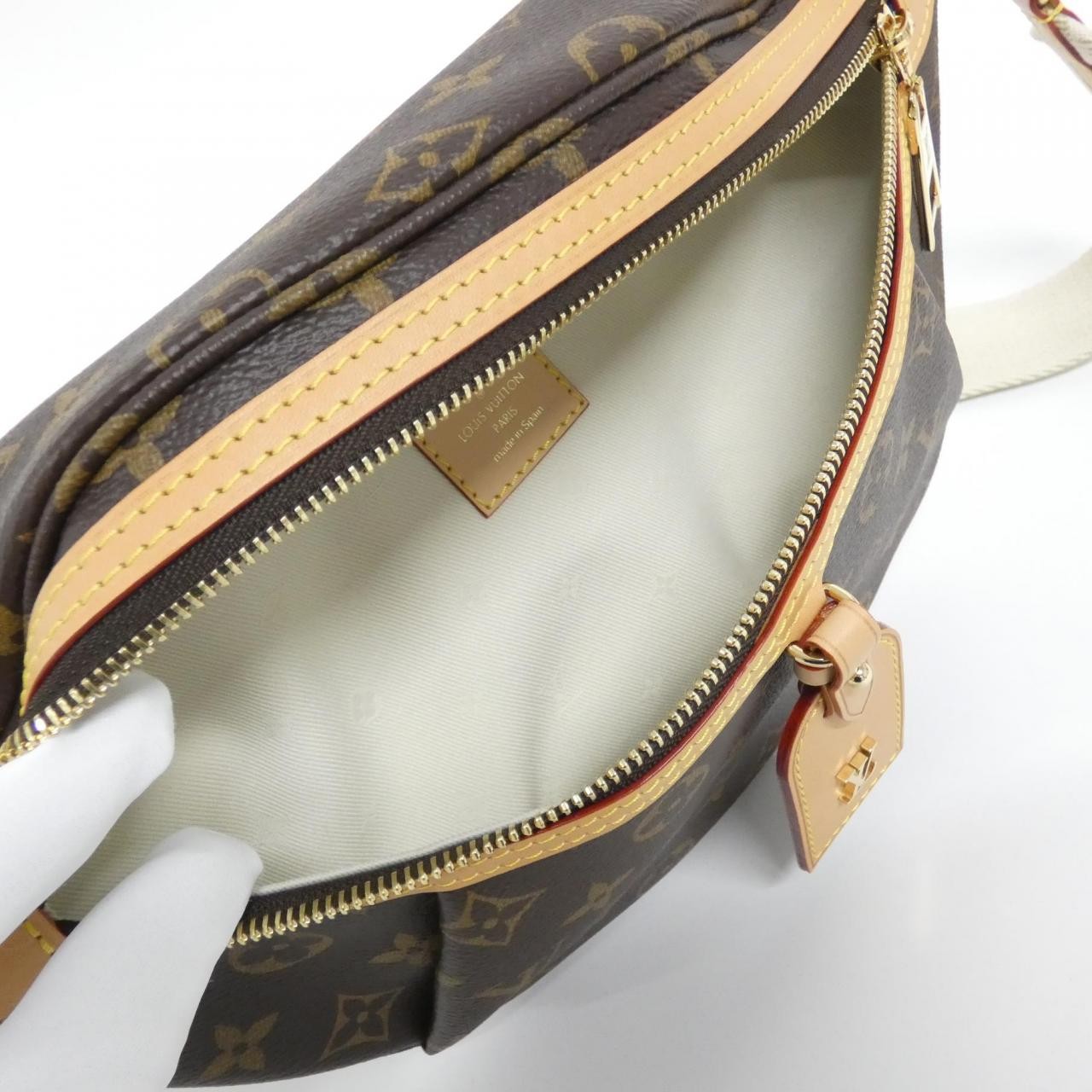 Authentic Louis Vuitton Monogram High Rise M46784 Bag #230-000-345-1952