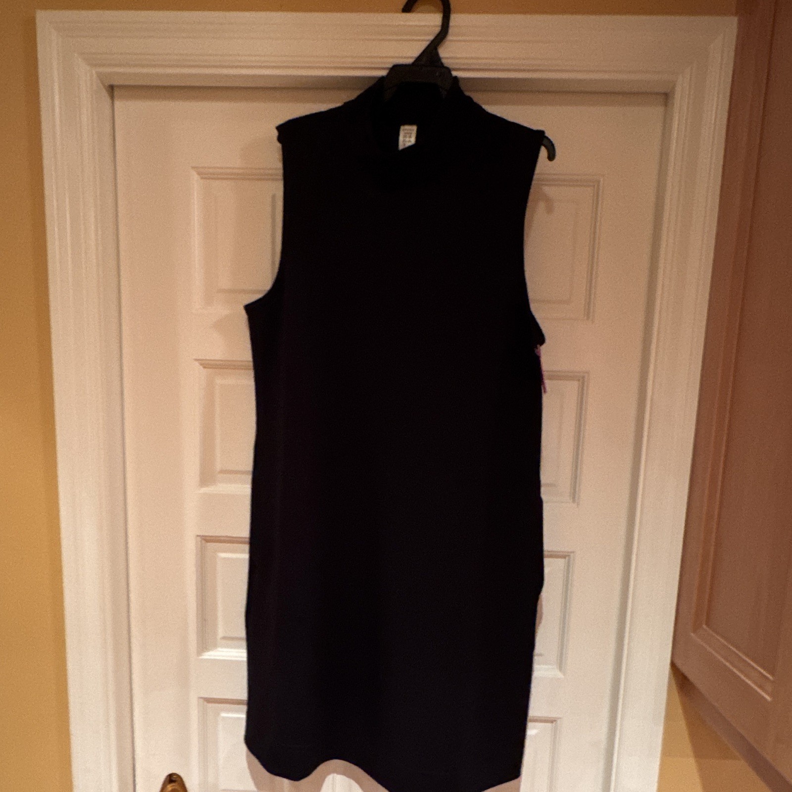 Spanx airessentials mock neck dress, sleeveless, “Very Black” Shift Dress Size M