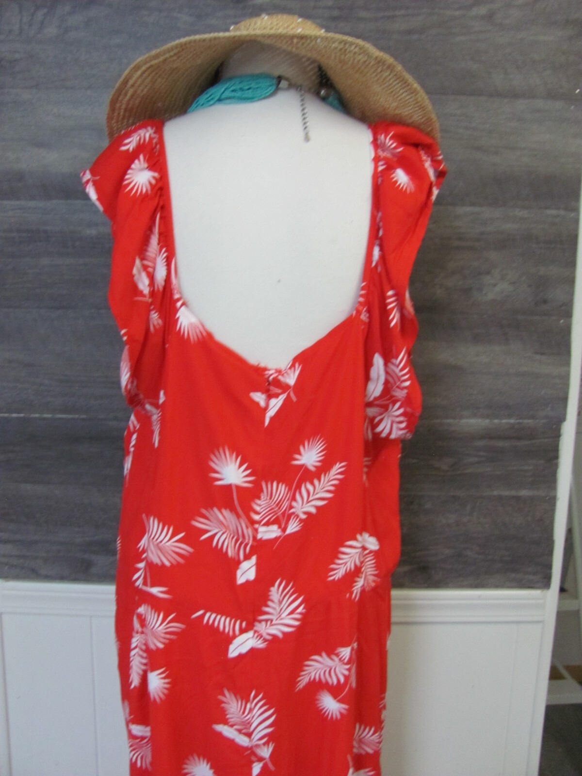 ST JOHNS BAY PLUS SIZE LADIES JUMPSUIT SIZE 2X NEW WITH TAGS PIT TO PIT 24 IN RA