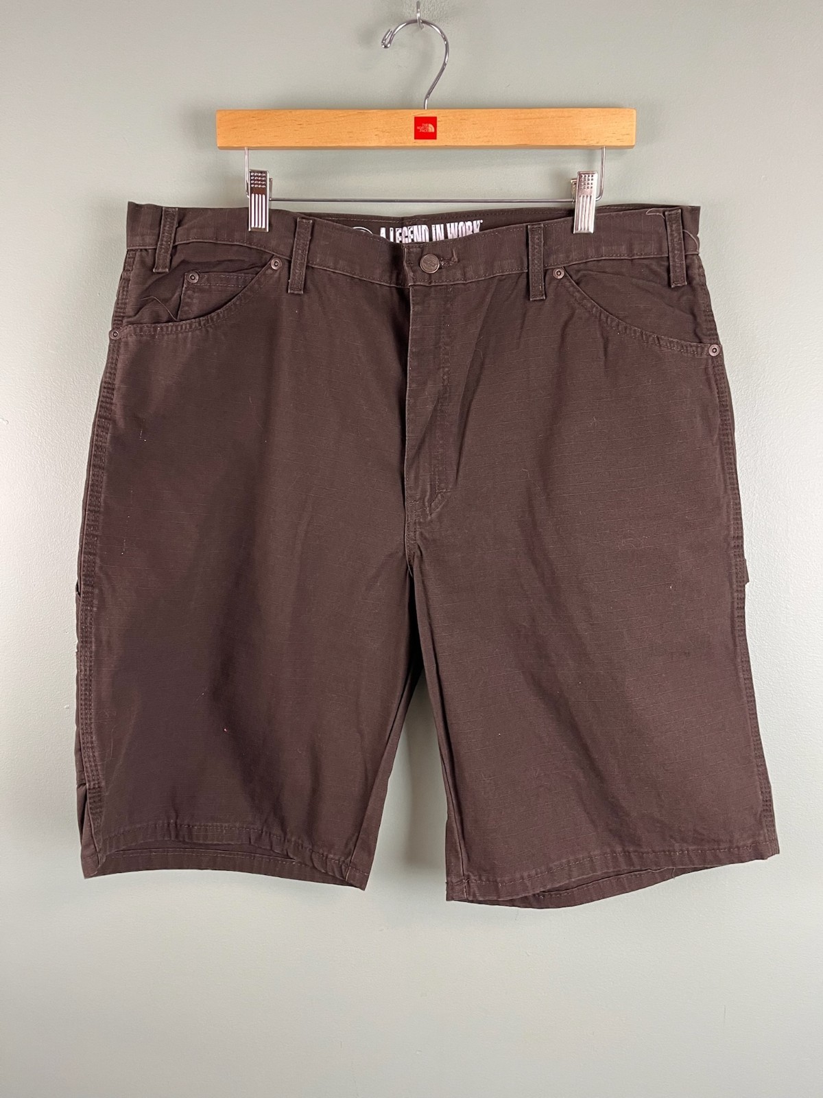 Dickies Ripstop Ultimate Cargo Short Relaxed Fit 11″ Inseam Brown Mens Size 38