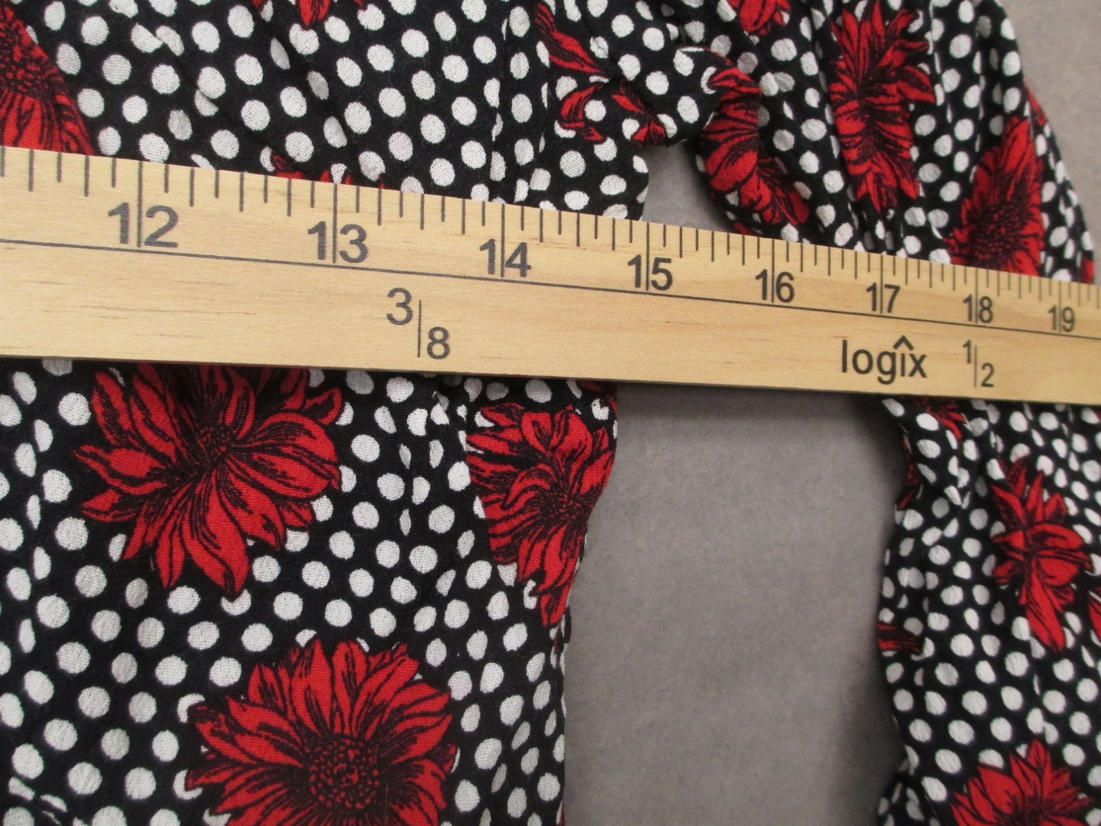 Forever 21 Size M Women Multicolor Floral Front Tie 3/4 Neck Ruffle Crop Top 861