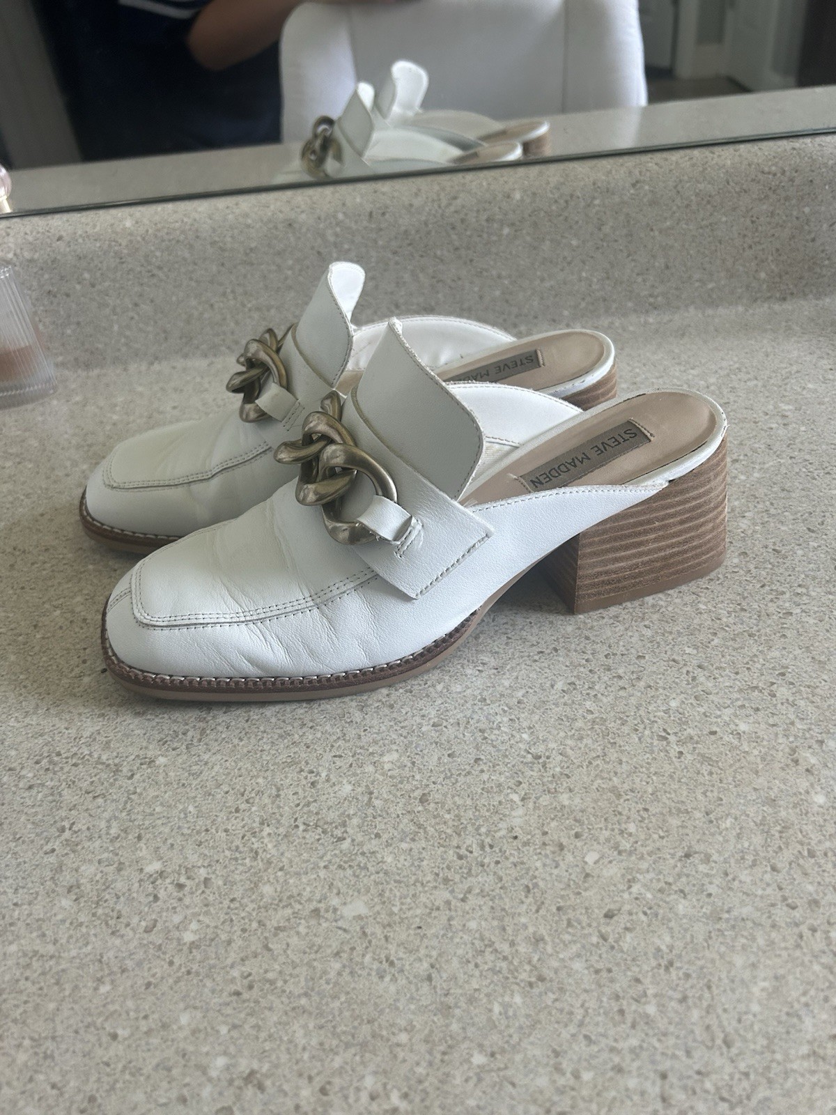 Steve Madden Women’s White Leather Slip-On Mule Chain Accent Block Heel 8.5