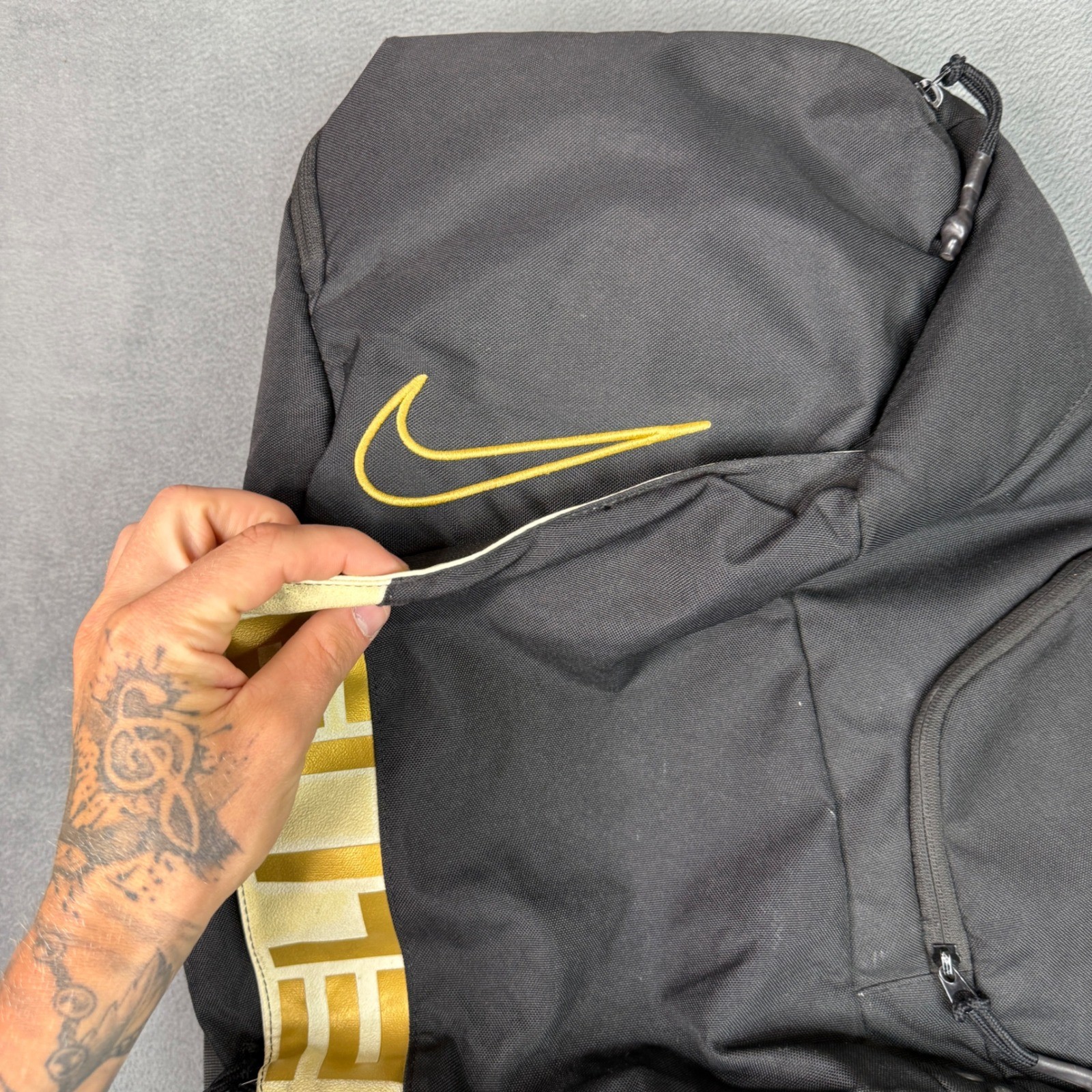 Nike Hoops Elite Pro Basketball Backpack Black Gold BA5555-013 Mens Bag