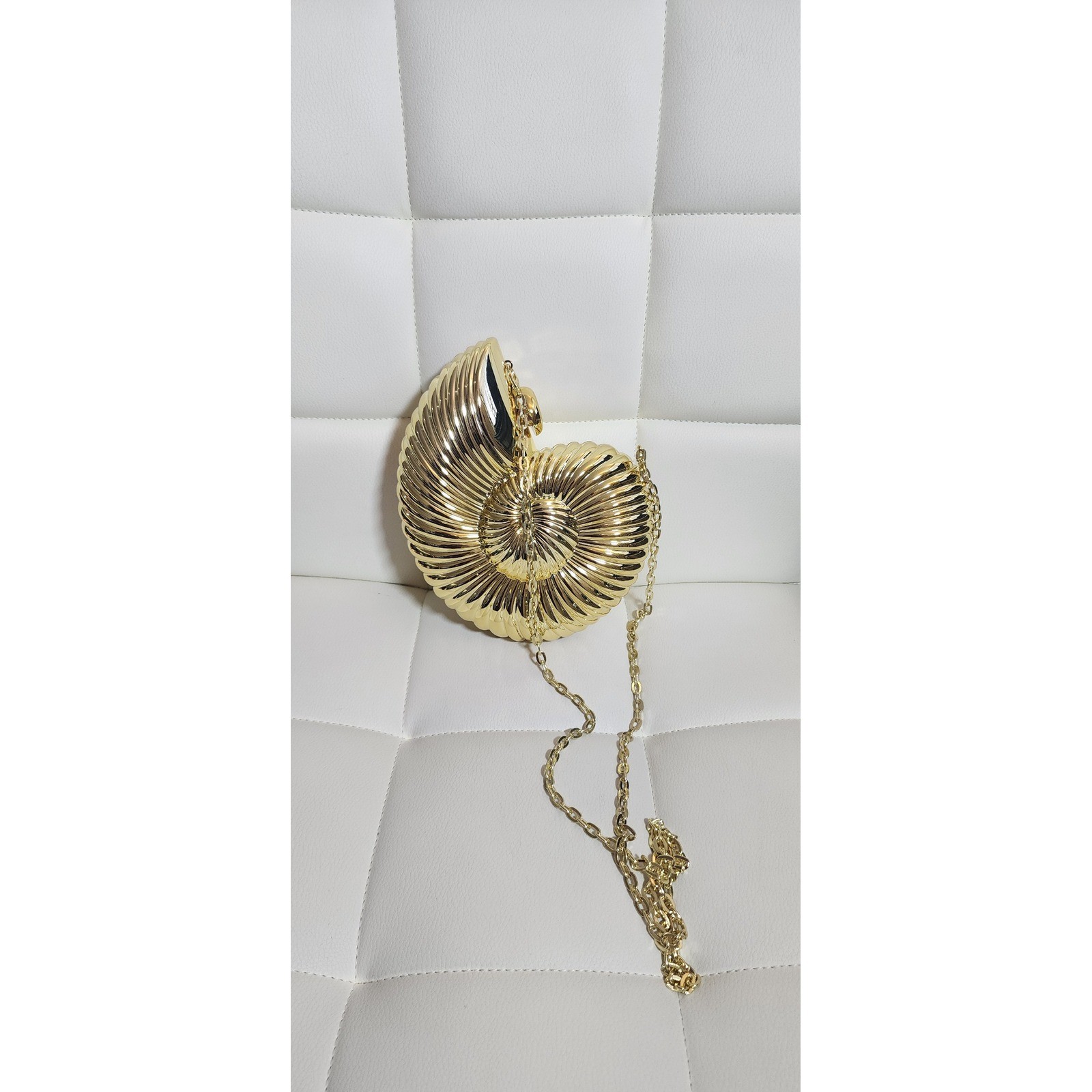 Gold Nautilus Seashell Hard Shell Clutch Crossbody Bag Evening Minaudiere