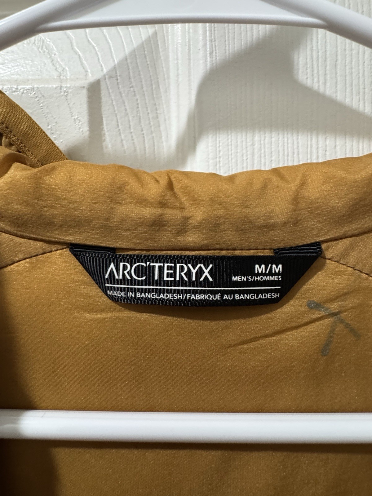 Arc’teryx Atom Hoody Men’s Medium Yukon