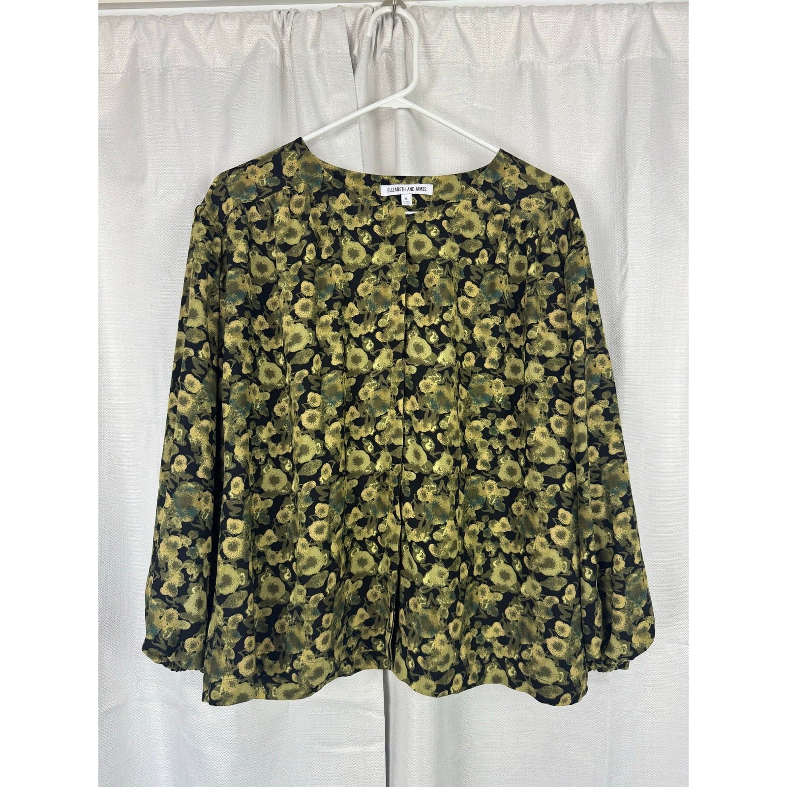 Elizabeth and James Floral Blouse XL Boho Peasant Flowy