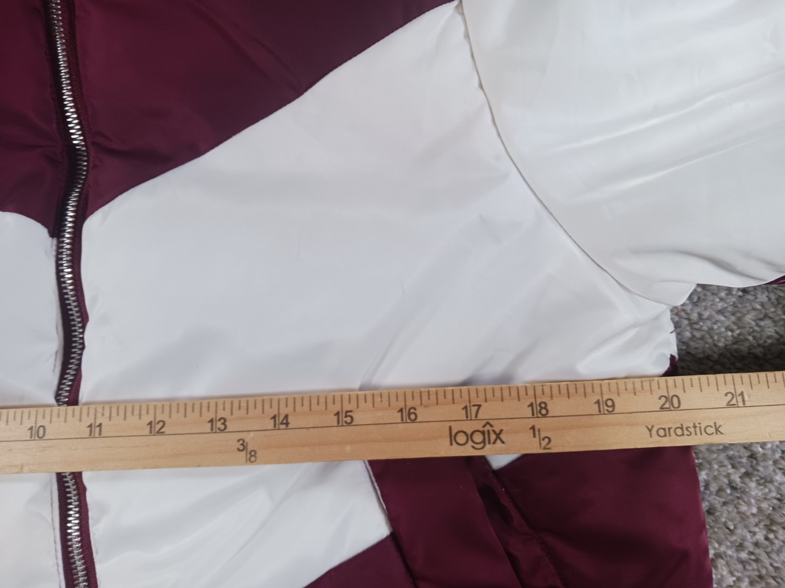 Ambiance Outerwear Small Womens Jacket Full Zip Maroon White Lined Filled