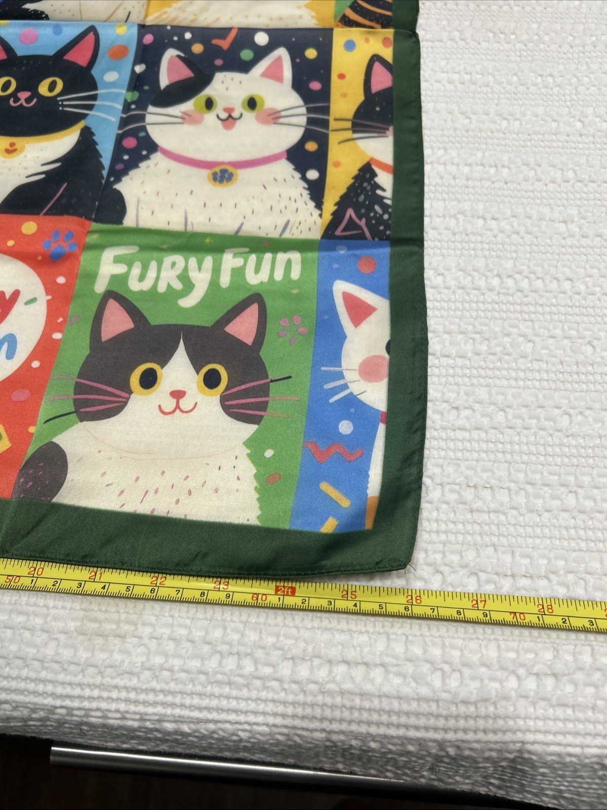 Colorful Cats Funky Fun 26” Square Scarf Floaty Green Border New Breeds Kitties